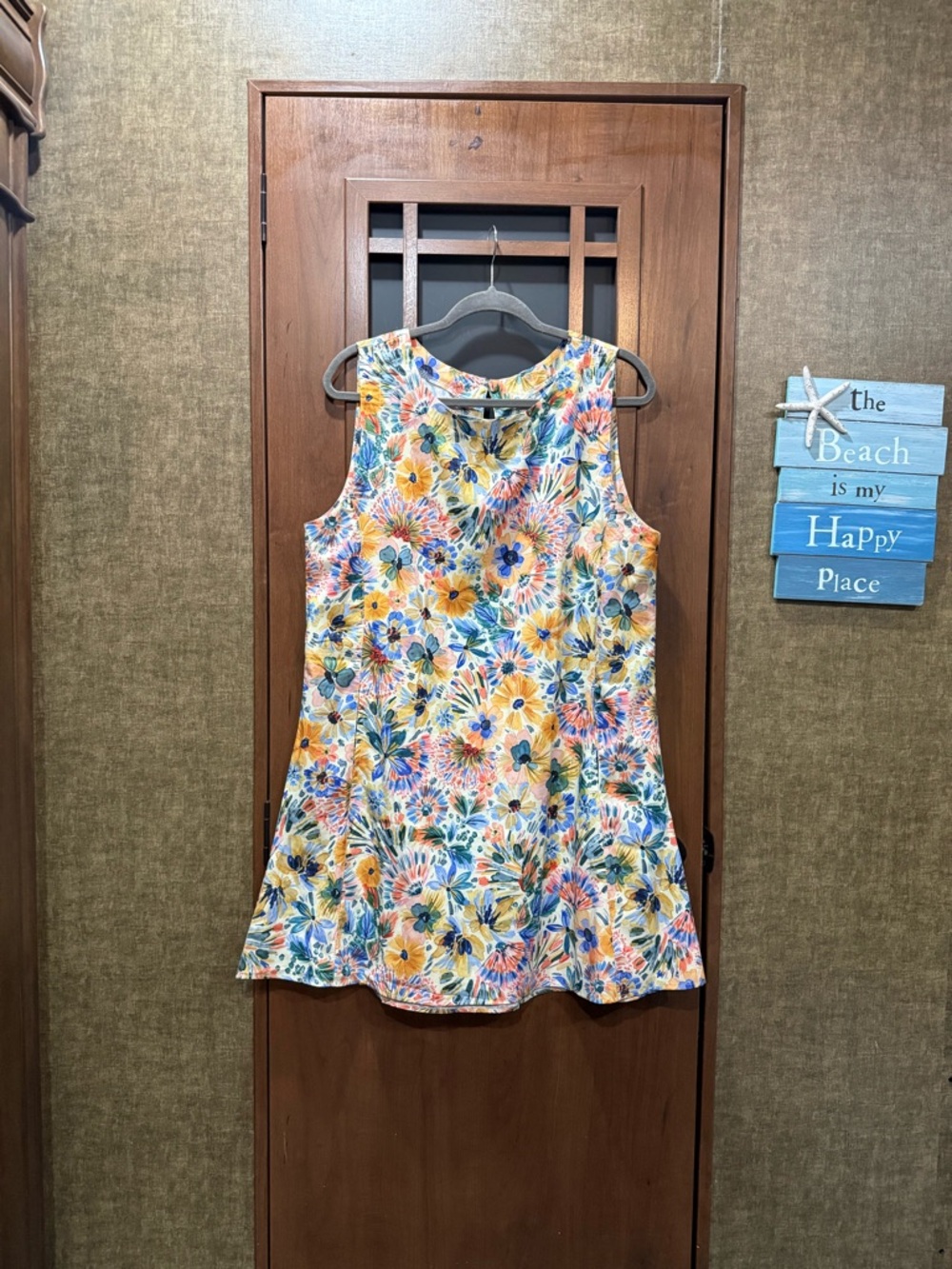 Ripskirt Hawaii Sun Dress Short in Fleur NWOT